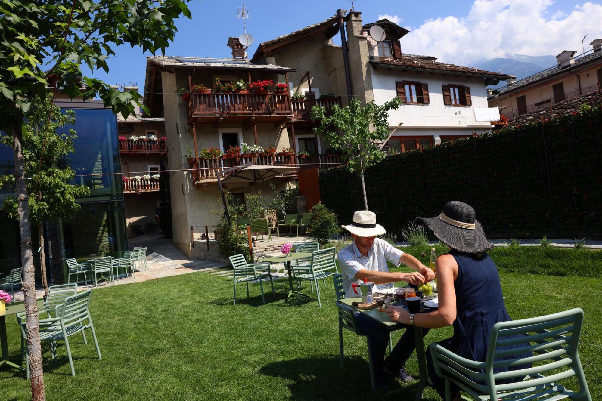 Hotel Relais Bondaz Aosta Esterno foto