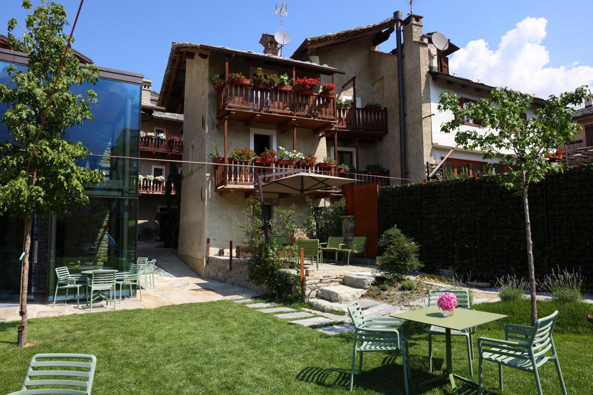 Hotel Relais Bondaz Aosta Esterno foto